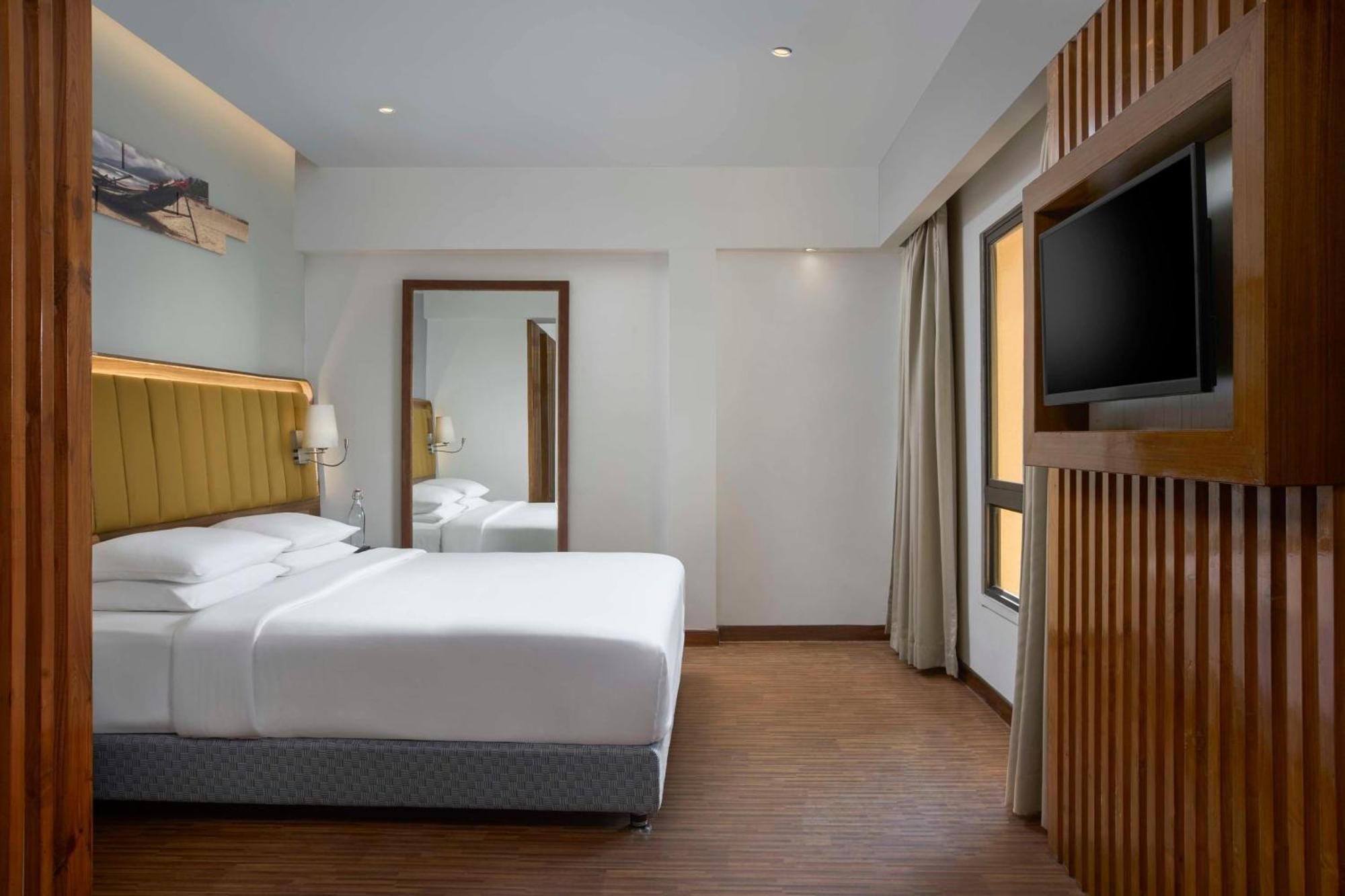 Park Inn By Radisson Goa Кандолім Екстер'єр фото